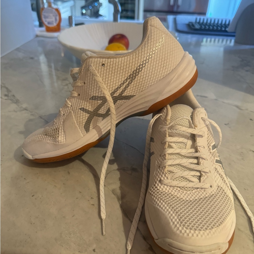 ASICS Womens Gel-Tactic 2 Volleyball and Squash Sneaker
